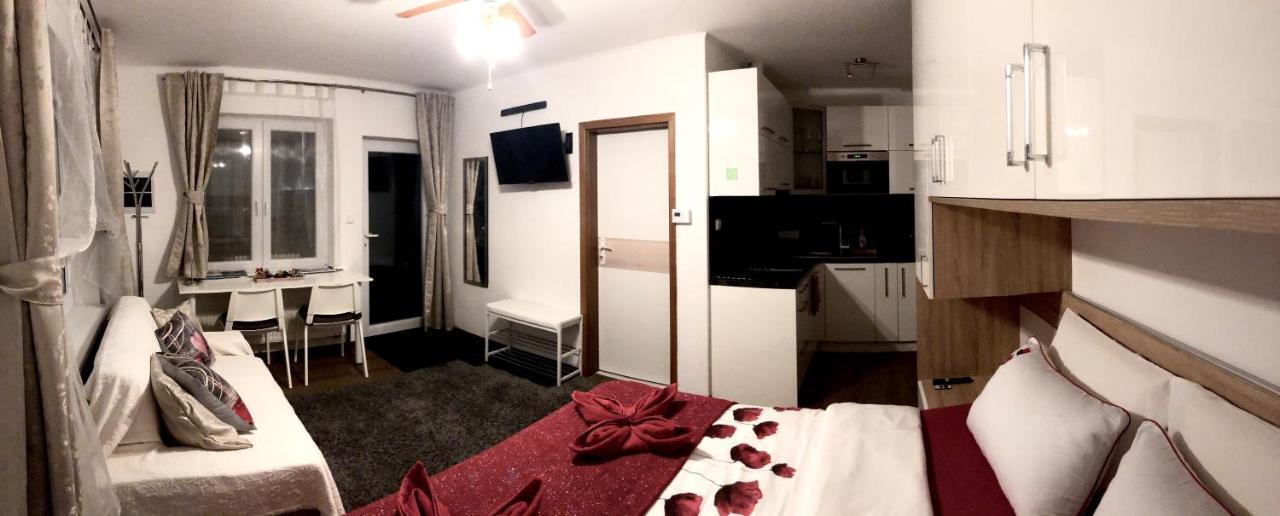 Apartman Svitlana Appartamento *